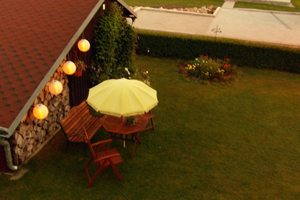 Pension Arabela Harrachov Exterior foto